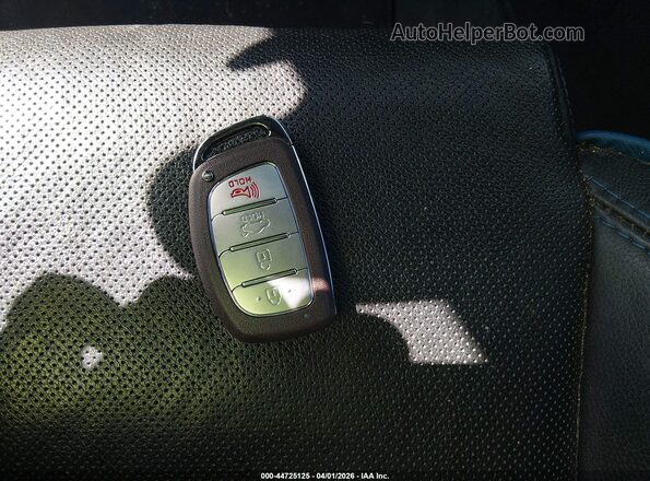 5NPE34AB0JH663772 2018 HYUNDAI SONATA Серый Вид панели приборов