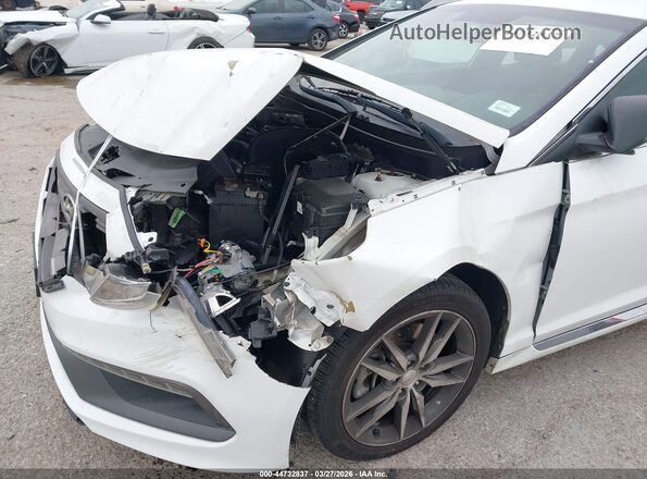 5NPE34ABXHH507412 2017 HYUNDAI SONATA Белый Вид спереди