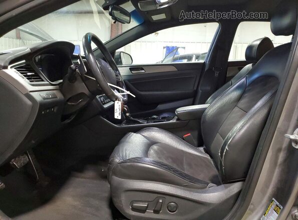 5NPE34AF0KH741875 2019 HYUNDAI SONATA Gray Widok wnętrza z przodu
