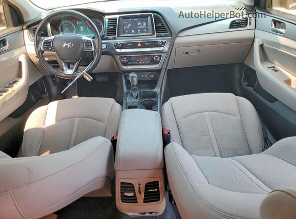 5NPE34AF0KH761950 2019 HYUNDAI SONATA Black Widok deski rozdzielczej
