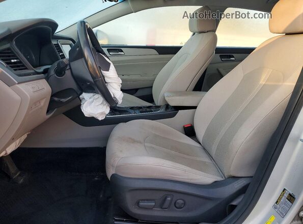 5NPE34AF0KH779154 2019 HYUNDAI SONATA Silver წინა სალონის ხედი