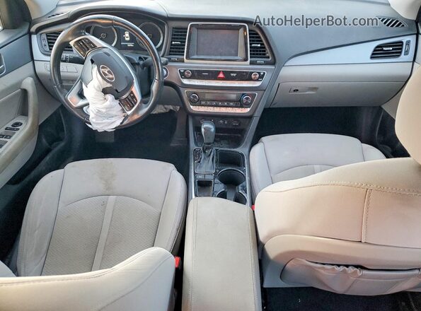 5NPE34AF0KH779154 2019 HYUNDAI SONATA Silver წინა პანელის ხედი