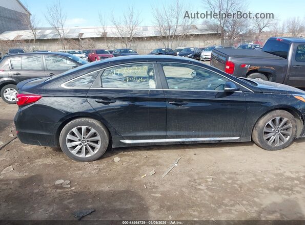 5NPE34AF1GH351875 2016 HYUNDAI SONATA Черный Вид задней части салона