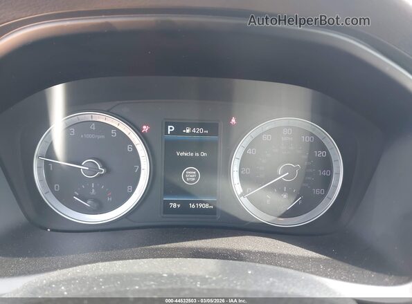 5NPE34AF1KH815840 2019 HYUNDAI SONATA White Widok tylnych siedzeń