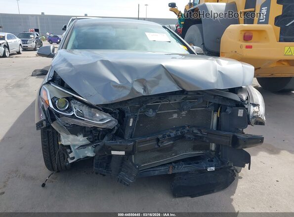 5NPE34AF3JH626217 2018 HYUNDAI SONATA Серый Вид спереди