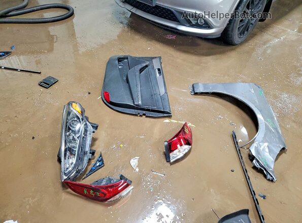 5NPE34AF3KH779049 2019 HYUNDAI SONATA Серебряный Вид подкапотного пространства