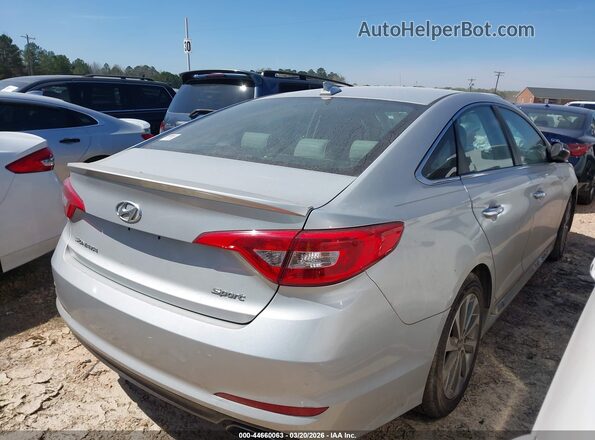 5NPE34AF4GH342197 2016 HYUNDAI SONATA Серебряный Задняя правая четверть