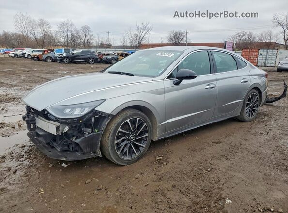 5NPEJ4J23LH025895 2020 HYUNDAI SONATA Серебряный Передняя левая четверть