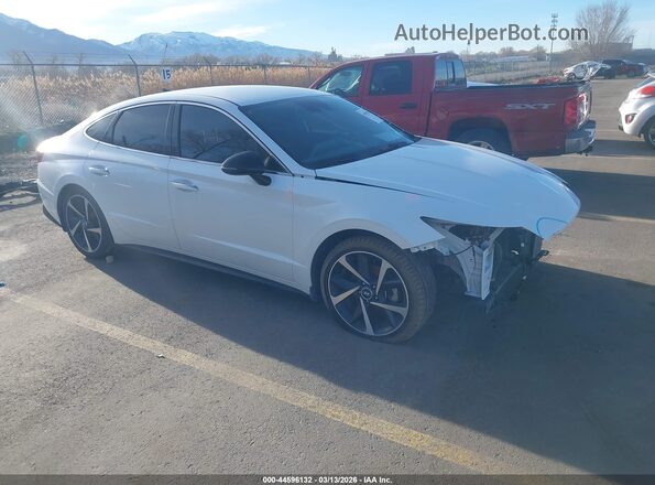 5NPEJ4J23MH068280 2021 HYUNDAI SONATA White Przód prawy