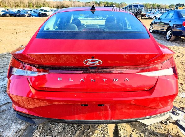 5NPLL4AG3NH080251 2022 HYUNDAI ELANTRA Red Вид ззаду