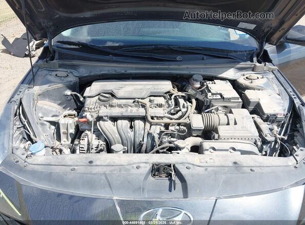 5NPLM4AG1NH079273 2022 HYUNDAI ELANTRA Gray Հետևի տեսք