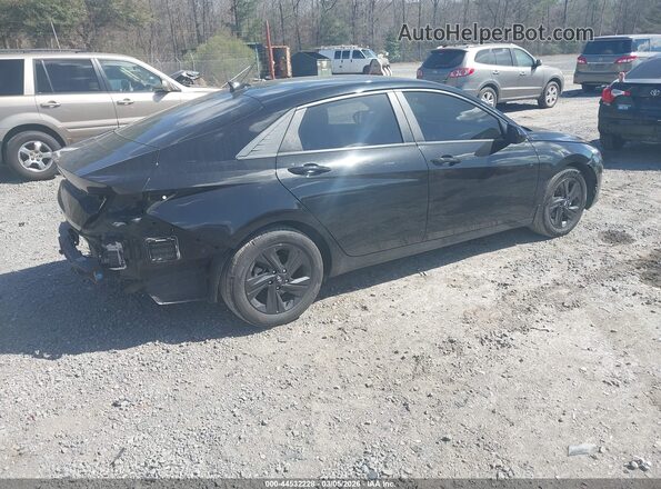 5NPLM4AG4PH118263 2023 HYUNDAI ELANTRA Черный Задняя правая четверть