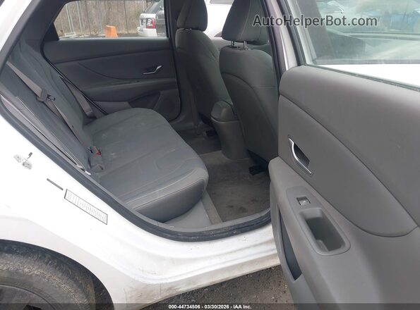 5NPLM4AG5PH104372 2023 HYUNDAI ELANTRA Белый Вид наклейки с VIN-кодом