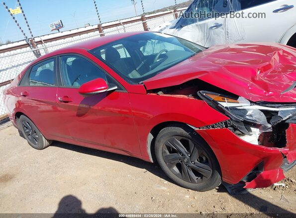 5NPLM4AGXMH023945 2021 HYUNDAI ELANTRA Красный Вид задней части салона