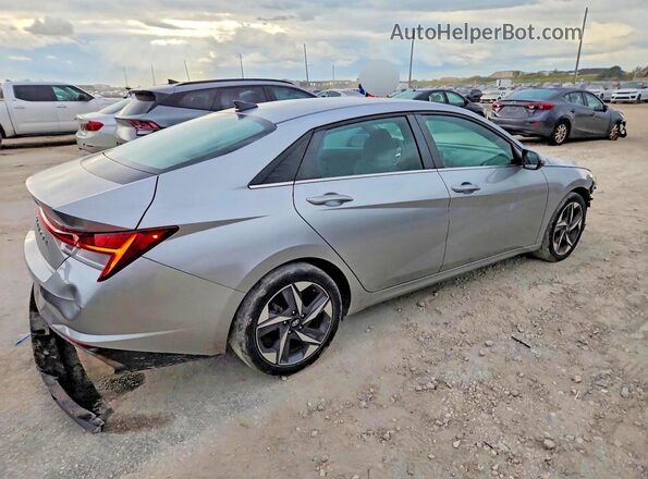 5NPLN4AG3NH069261 2022 HYUNDAI ELANTRA Серебряный Задняя правая четверть