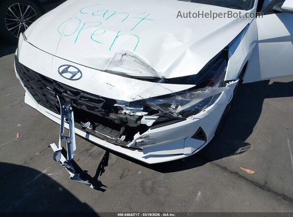 5NPLS4AG7NH080112 2022 HYUNDAI ELANTRA White Vista frontal