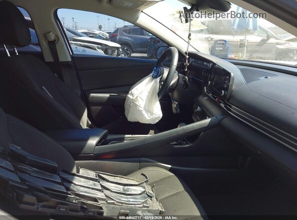 5NPLS4AG7NH080112 2022 HYUNDAI ELANTRA White Vista interior delantera