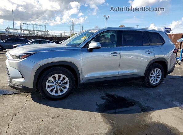 5TDAAAA55SS029513 2025 TOYOTA GRAND Серый Передняя левая четверть