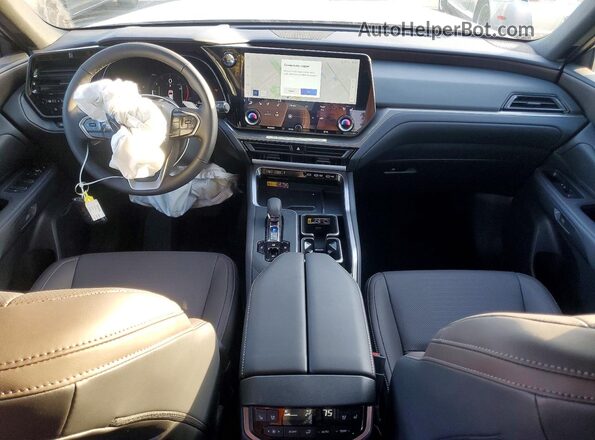 5TDAAAA68TS018421 2026 LEXUS TX Серебряный Вид панели приборов