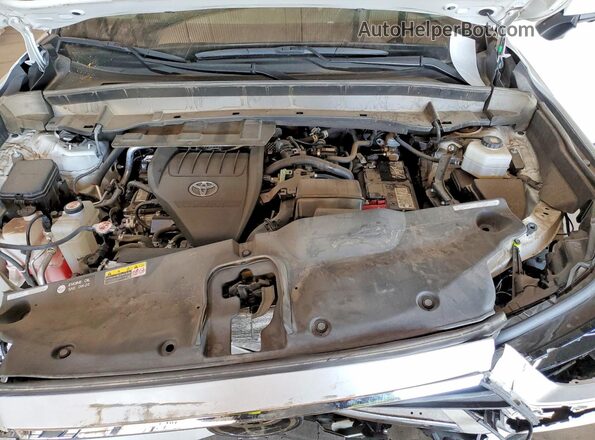5TDAAAB55RS012803 2024 TOYOTA GRAND White Widok komory silnika