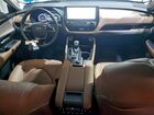 2025 Toyota Grand Highlander Platinum Белый vin: 5TDAAAB58SS094838