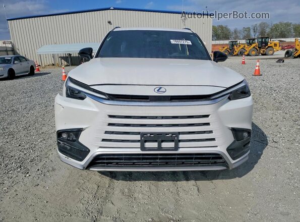 5TDABAB66TS016789 2026 LEXUS TX White Widok z przodu