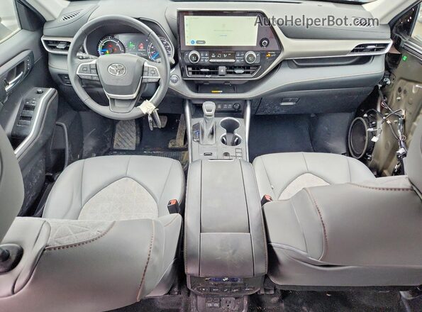 5TDABRCH8PS567486 2023 TOYOTA HIGHLANDER HYBRID Black Widok deski rozdzielczej