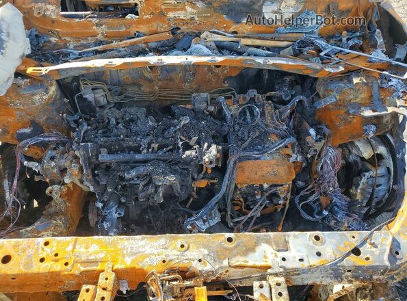 5TDACAB51RS018236 2024 TOYOTA GRAND Белый Вид задней части салона