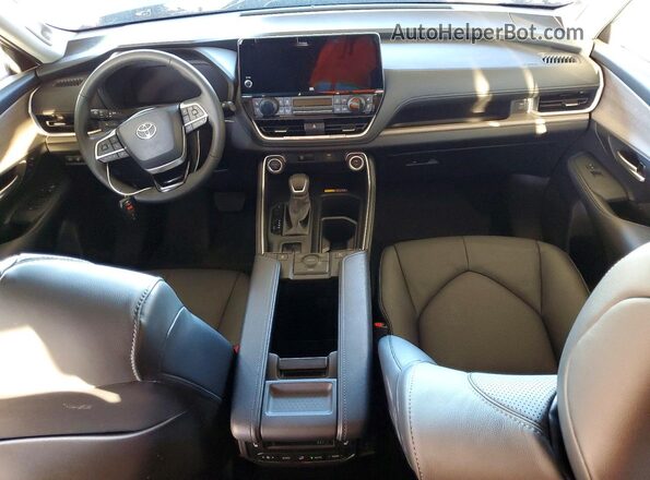 5TDACAB54TS075411 2026 TOYOTA HIGHLANDER HYBRID Gray Vista del salpicadero