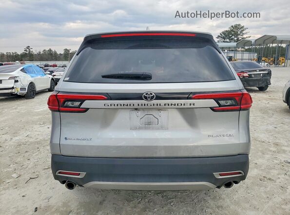 5TDADAB55RS001503 2024 TOYOTA GRAND Серебряный Вид сзади