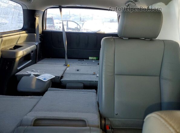 5TDAY5B14MS184944 2021 TOYOTA SEQUOIA Gray Vista de los asientos traseros