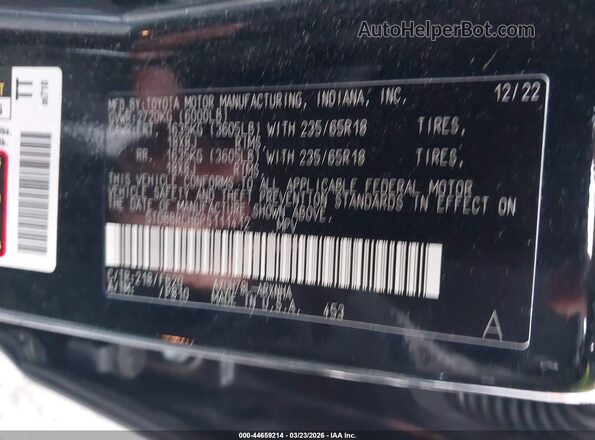 5TDBBRCH6PS111412 2023 TOYOTA LE Black Vista del compartimento del motor