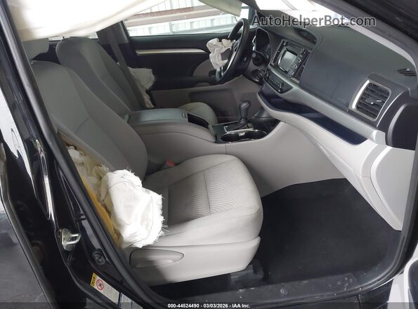 5TDBKRFH6GS348607 2016 TOYOTA LE Черный Вид салона спереди