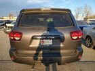 2018 Toyota Sequoia Gray vin: 5TDBY5G19JS158378