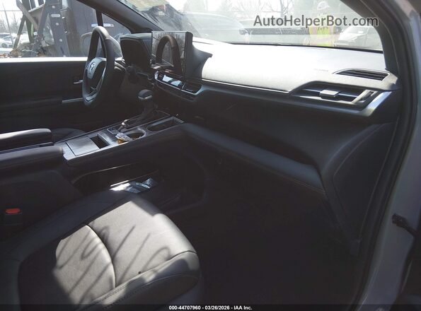 5TDCSKFC0SS214779 2025 TOYOTA SIENNA Gray Front interior view