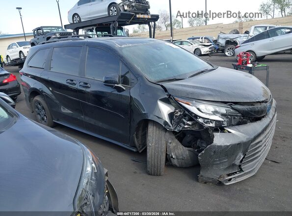 5TDCSKFC4SS175100 2025 TOYOTA SIENNA Black Widok wnętrza 360 stopni