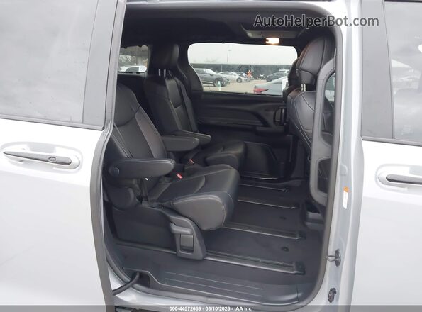 5TDCSKFC6TS229353 2026 TOYOTA SIENNA Pewter Вид наклейки з VIN-кодом