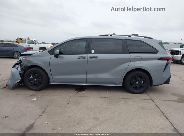5TDCSKFC6TS229353 2026 TOYOTA SIENNA Pewter Панорамний вид салону 360°