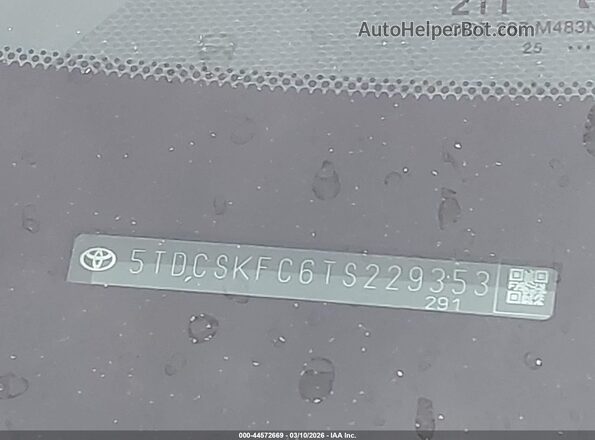 5TDCSKFC6TS229353 2026 TOYOTA SIENNA Pewter 