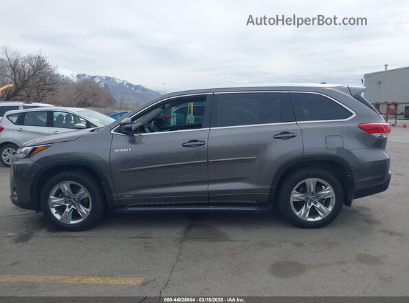 5TDDGRFH4JS050509 2018 TOYOTA LIMITED Gray უკანა სალონის ხედი