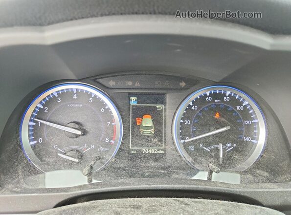5TDDZRFH1JS894243 2018 TOYOTA LIMITED Серебряный Вид щитка приборов