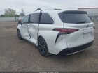 2025 Toyota Sienna Platinum White vin: 5TDERKEC6SS260770