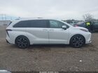 2025 Toyota Sienna Platinum White vin: 5TDERKEC6SS260770