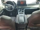2024 Toyota Sienna Platinum 7-passenger White vin: 5TDERKEC9RS211797
