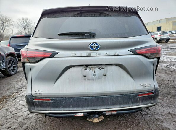 5TDESKFC2PS085928 2023 TOYOTA SIENNA Серебряный Вид сзади