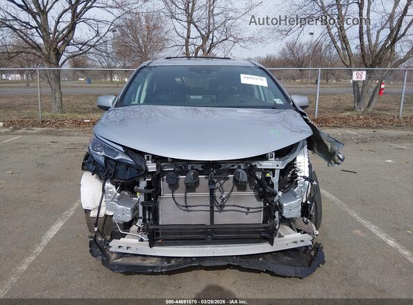 5TDESKFC6RS133949 2024 TOYOTA SIENNA Серебряный Вид щитка приборов