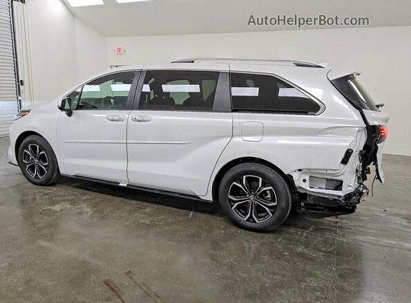 5TDESKFC6TS236604 2026 TOYOTA SIENNA Белый Задняя левая четверть