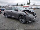 2018 Toyota Highlander Xle Gray vin: 5TDJZRFH1JS534568