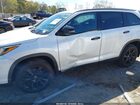 2019 Toyota Highlander Se White vin: 5TDJZRFH2KS975336