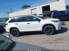 2019 Toyota Highlander Se White vin: 5TDJZRFH2KS975336
